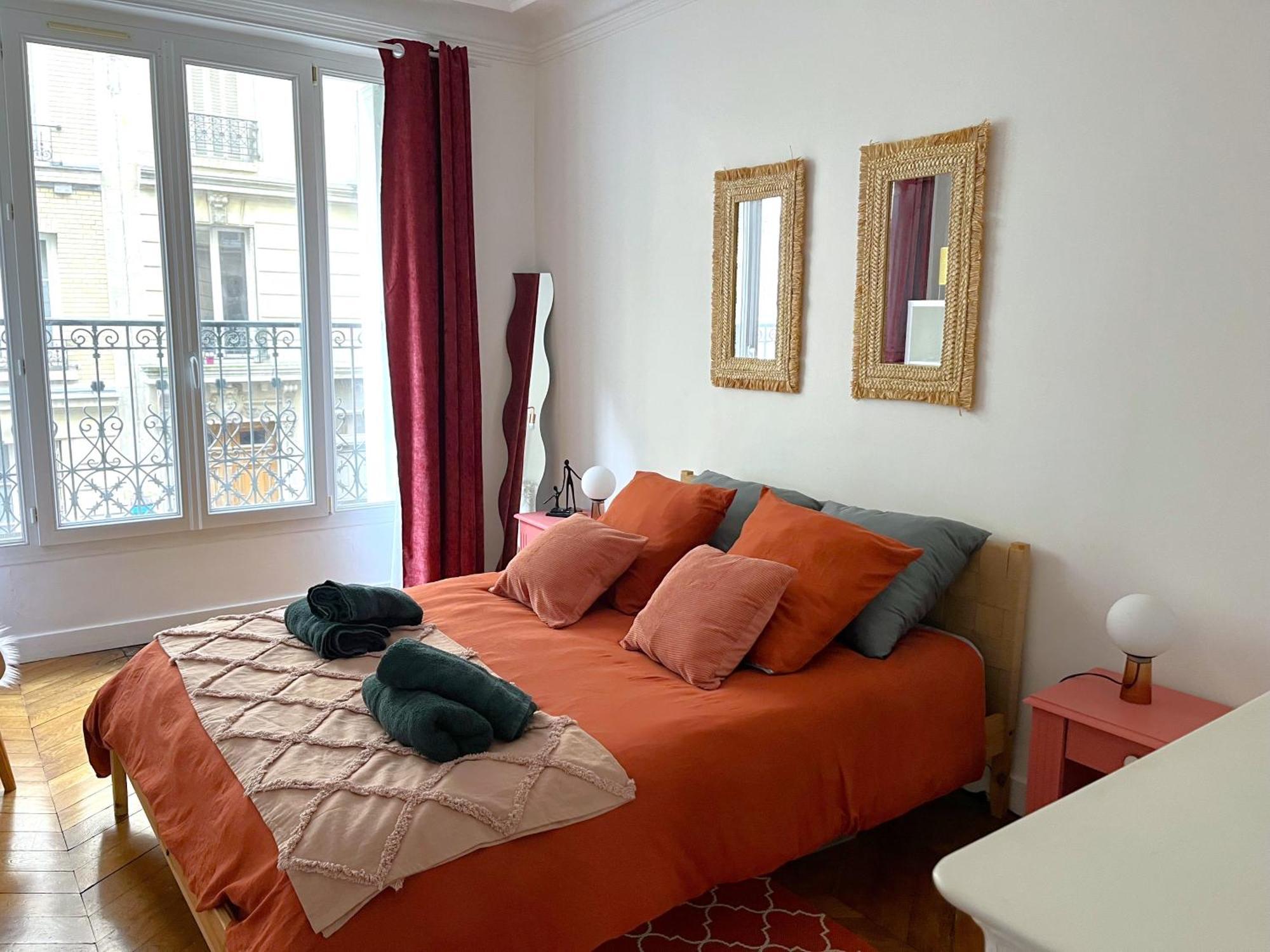 Lovely Haussmannian Flat In Montparnasse Parijs Buitenkant foto